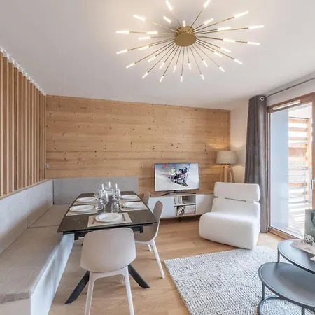 Neuf De Standing, 400m Du Centre, 3 Chambres, Proche Pistes, Parking Inclus - Fr-1-645-49 Apartamento *